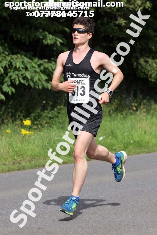 Hexham Half Marathon. Photo: David T. Hewitson/Sports for All Pics